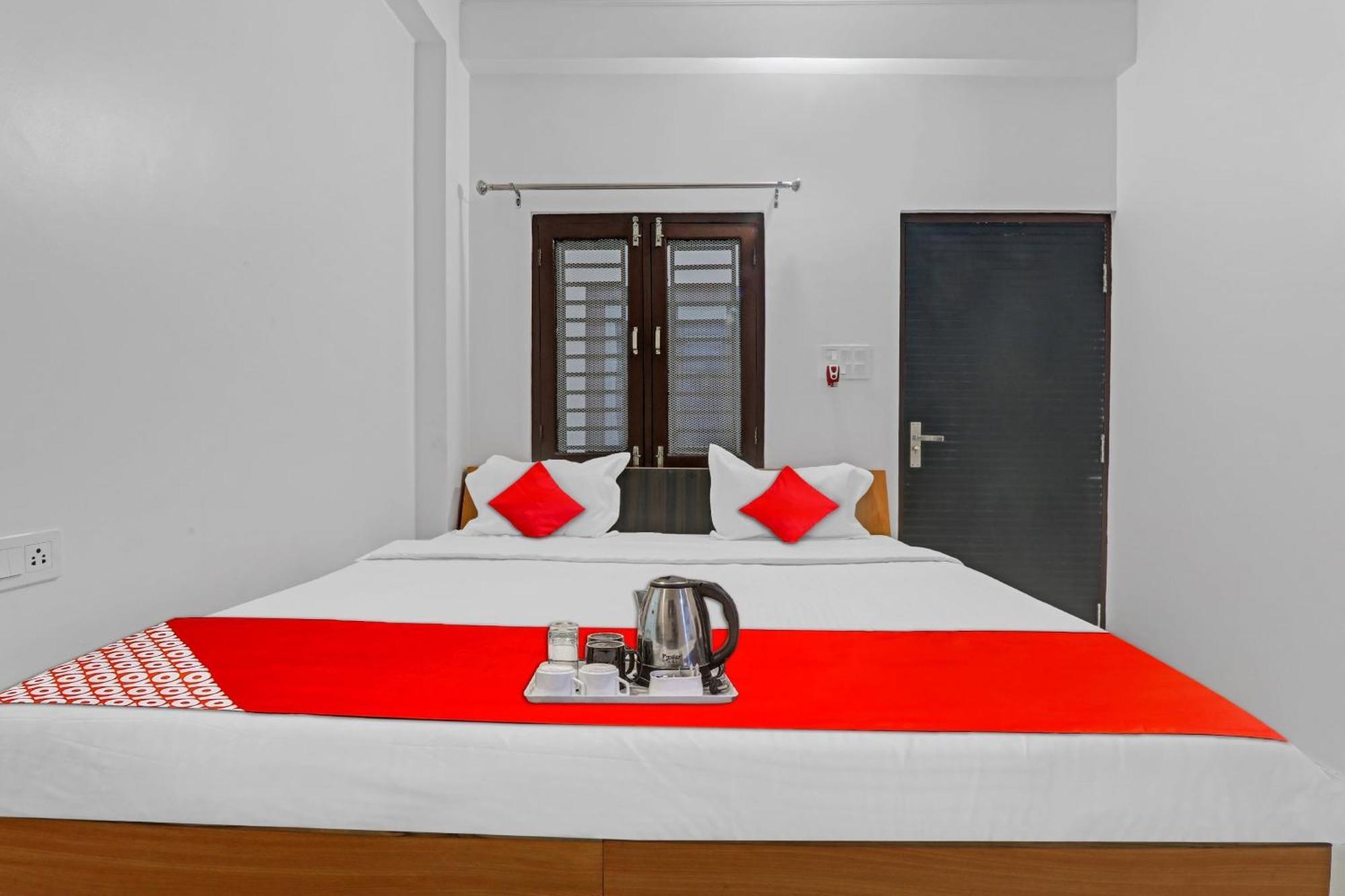 Hotel O Sai Galaxy Hotel & Restaurant Kanpur Exteriör bild